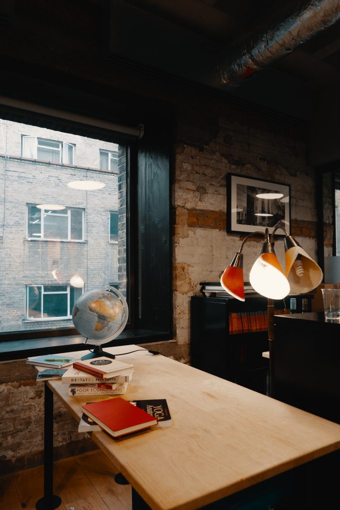 Educational and scholarship advisor